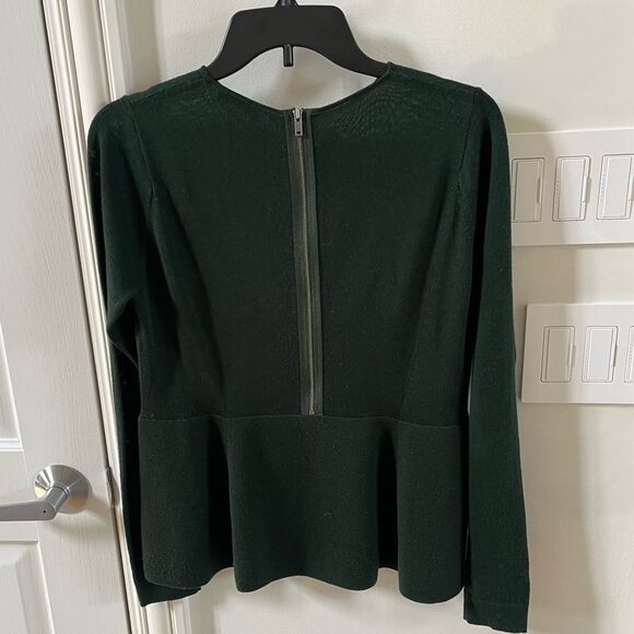 COS Exposed Back Zipper Knit Peplum Sweater in Forest Green S NWOT - Picture 5 of 7